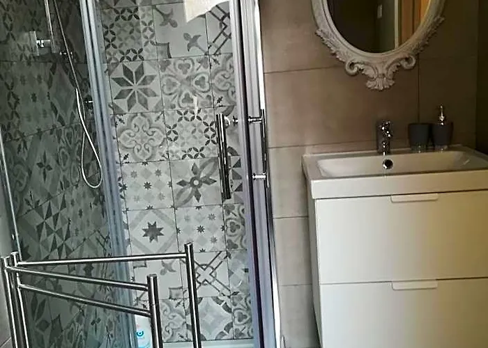 Oda ve Kahvaltı Murena & 4*