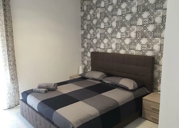 Couette-café Murena & 4*